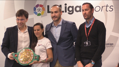 Joana Pastrana combate en Moralzarzal