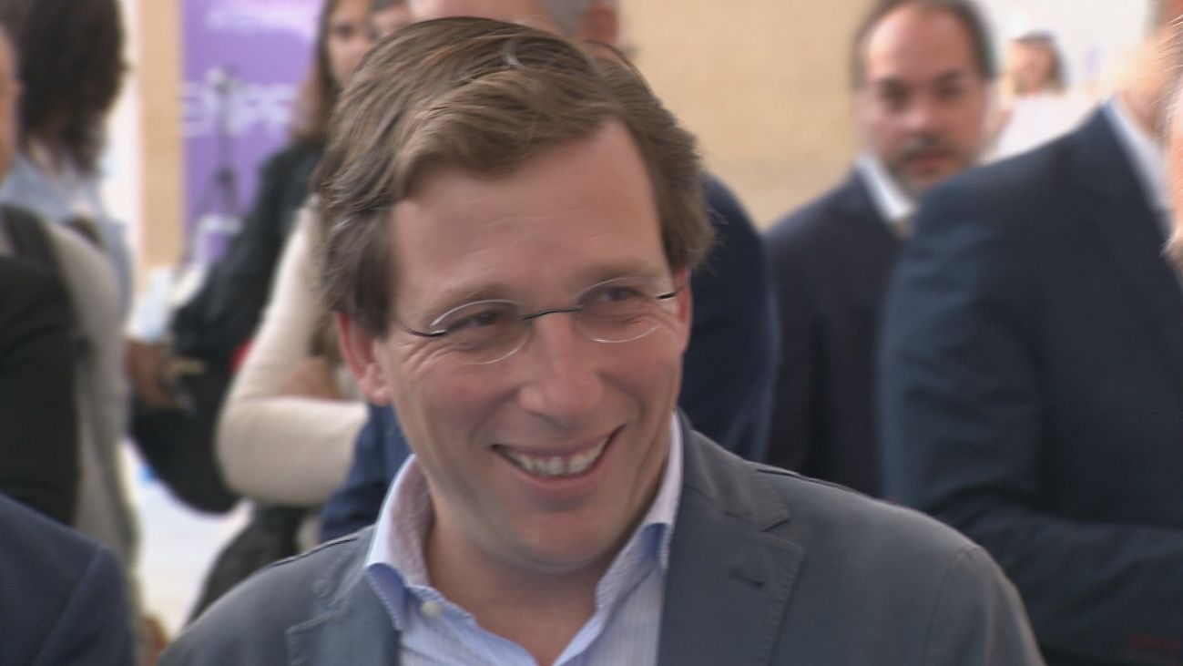 Almeida reprocha a Bardem, "típico listo progre", sus infracciones a Hacienda