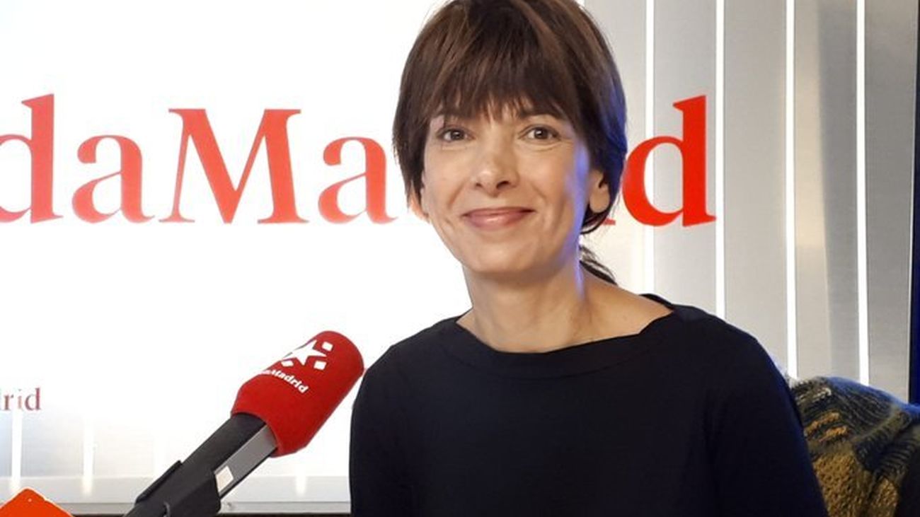 Zapatelas, el proyecto solidario de Manuela Carmena