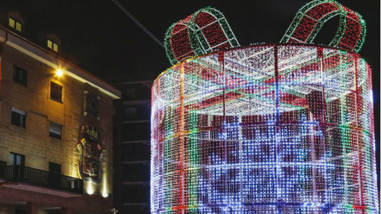 Más de un millón de luces led iluminarán la Navidad de Móstoles