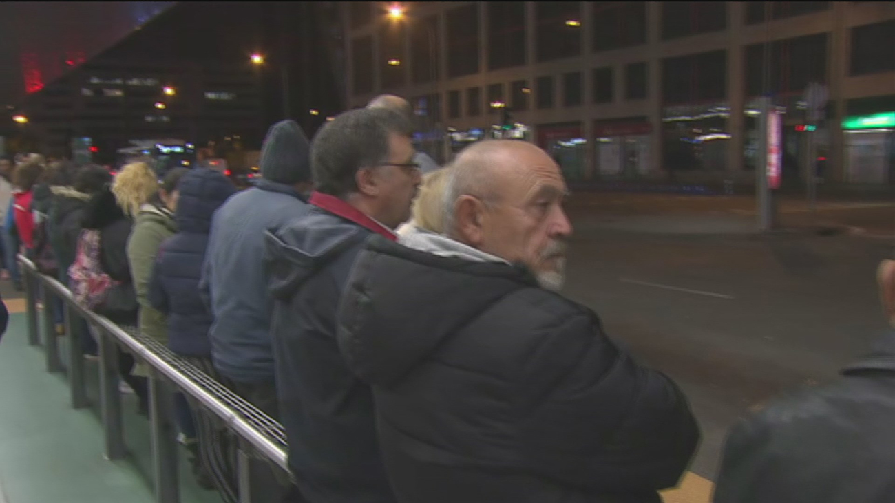 Cuarta y última jornada de paros parciales en la EMT, antes de la huelga de 24 horas del martes