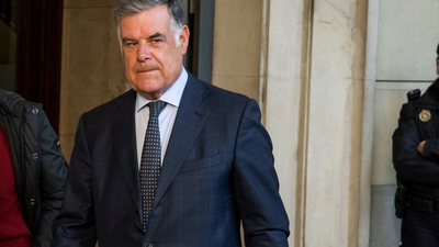 Cuatro ex altos cargos de Empleo condenados en los ERE seguirán en libertad