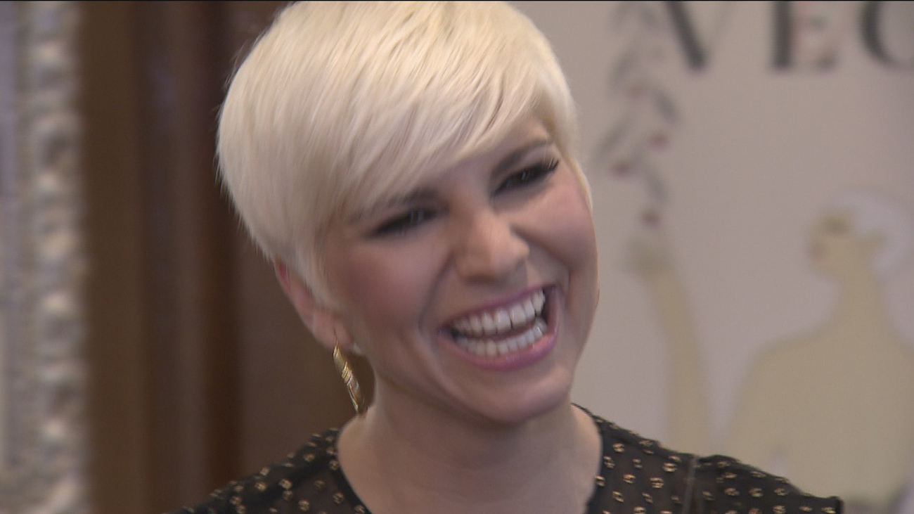 Pasión Vega hace un guiño a los ritmos latinoamericanos