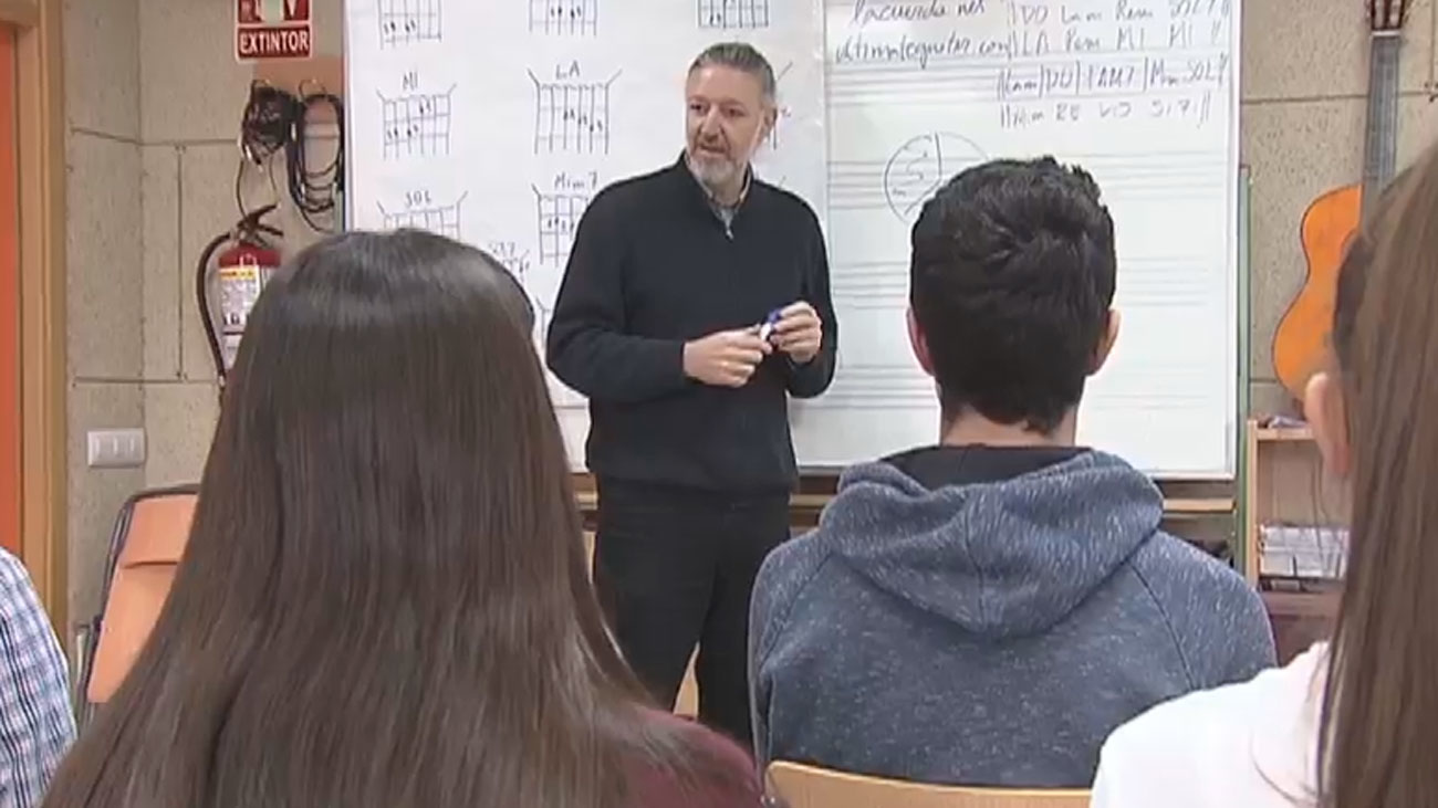 Crowdfunding para montar una banda de música en el instituto Nicolás Copérnico de Parla