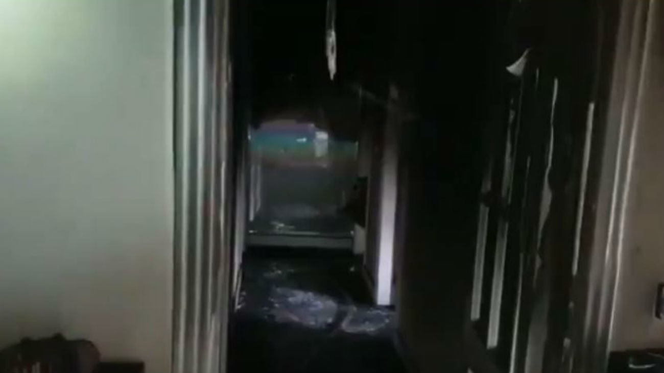 Un incendio destroza un piso en Alcalá de Henares