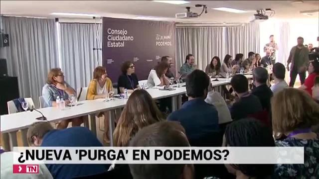 El despido de dos abogados estalla en Podemos en plena negociación con Sánchez