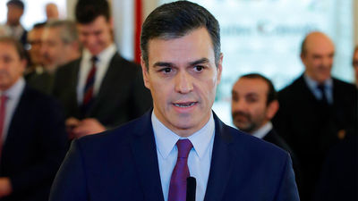 Pedro Sánchez defiende la Constitución ante la "crisis territorial"