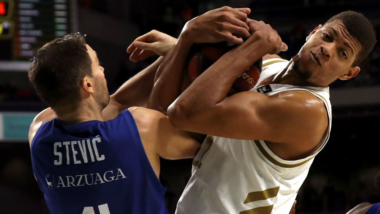 Tavares ante el Burgos