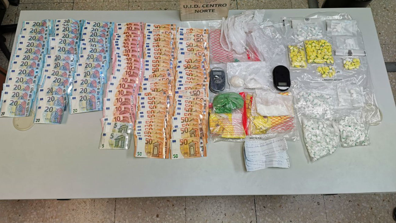 Dinero y droga incautada por la Policía Municipal de Madrid