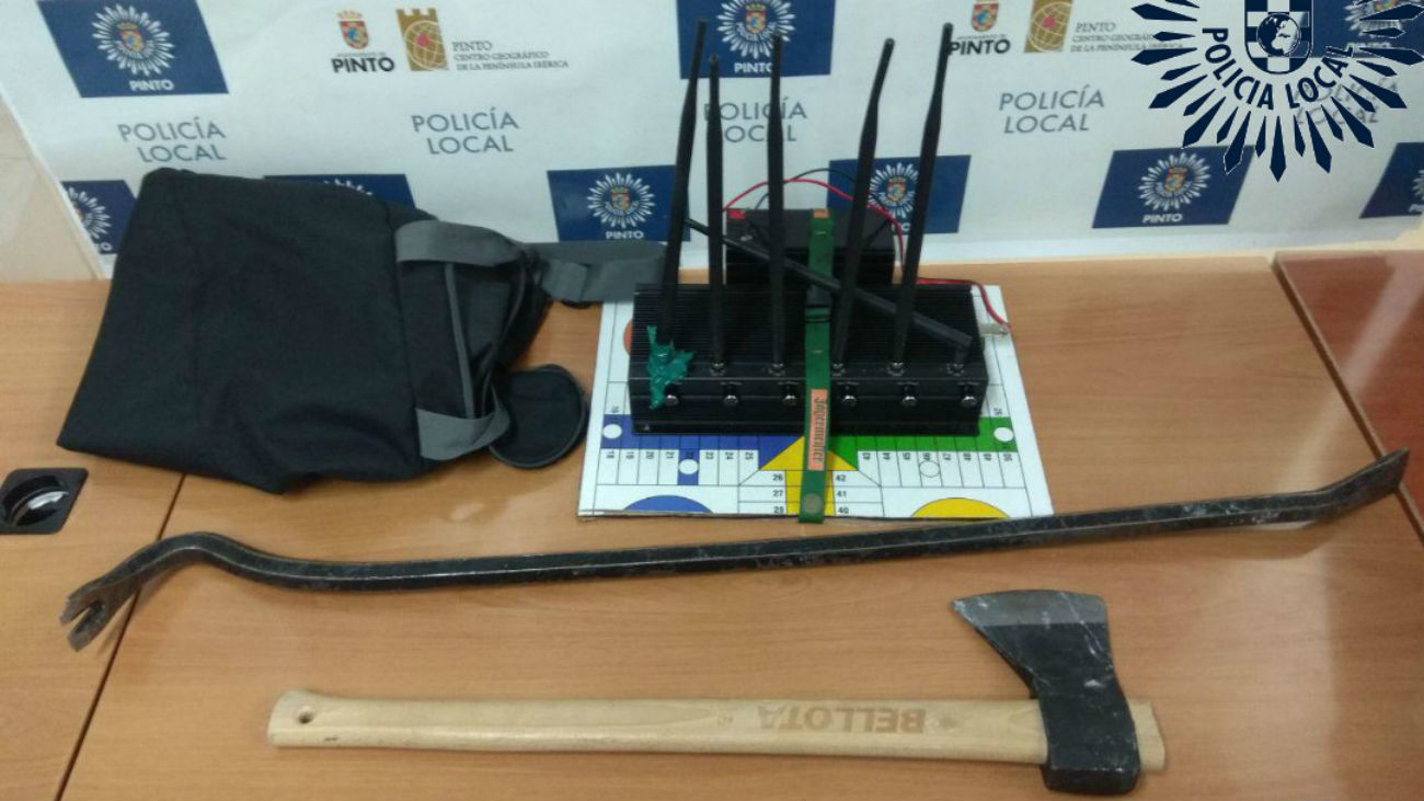 Material incautado por la Policía Local de Pinto