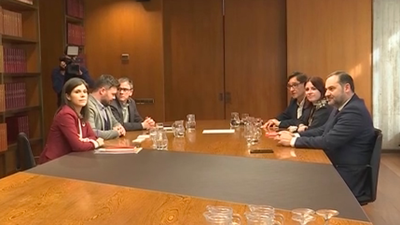 PSOE y ERC dicen que hay avances para encauzar lo que denominan "conflicto político"