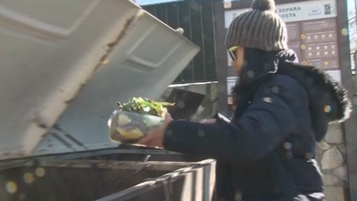 Los 380 vecinos de Olmeda apuestan por el compostaje para contaminar menos