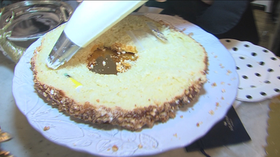 Llegan los roscones de reyes con joyas de diseño en su interior