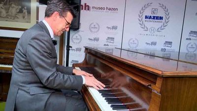 Seis generaciones viviendo por y para los pianos