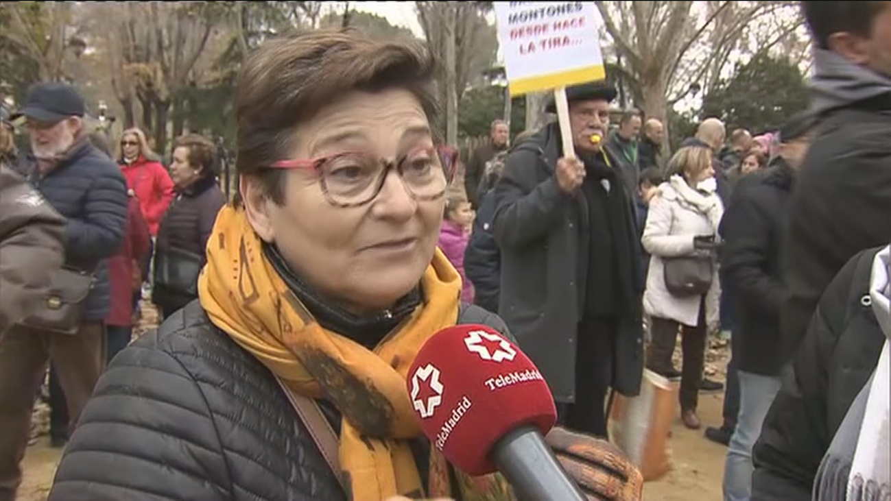 Vecinos vuelven a marchar por el cierre del vertedero de Alcalá de Henares