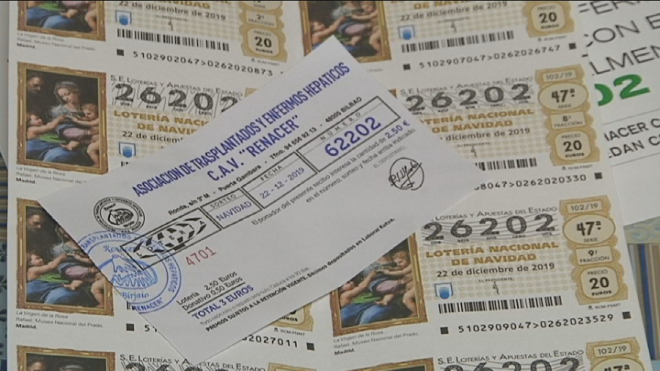 Venden participaciones de lotería con erratas sin darse cuenta