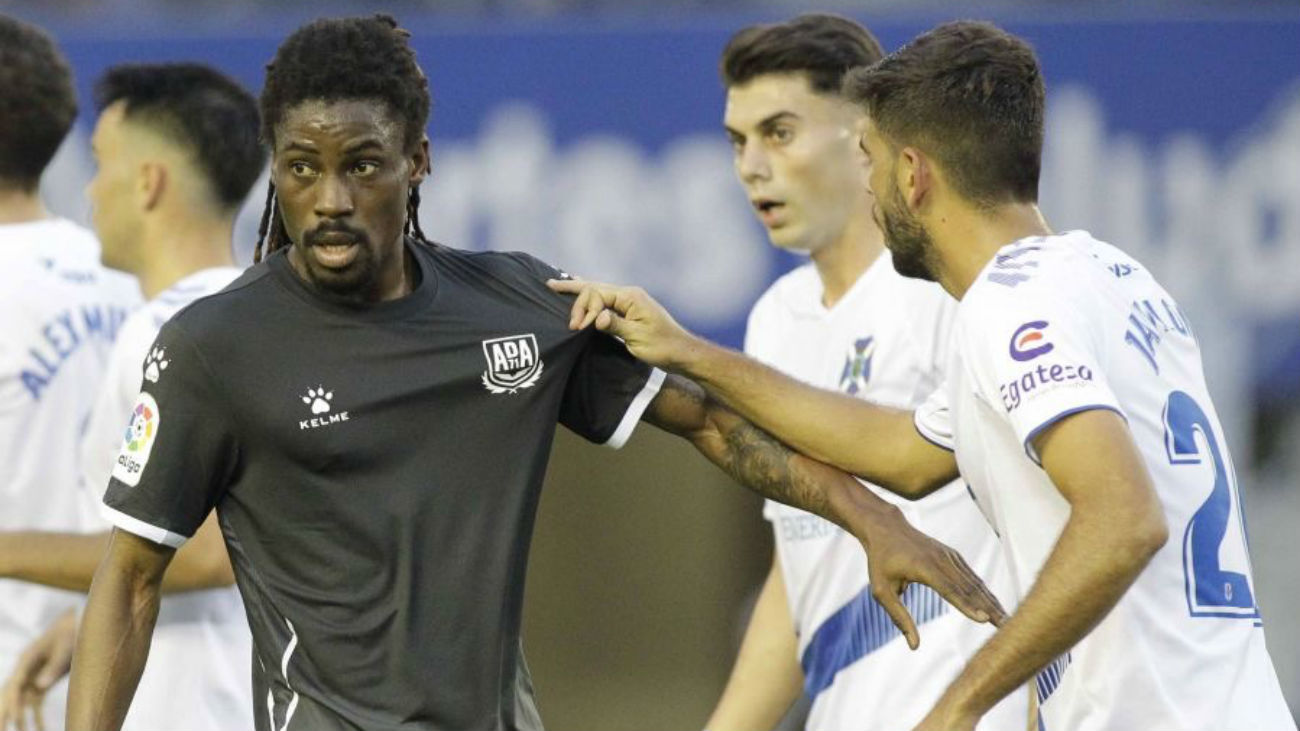 0-0. El Alcorcón sigue fuerte a domicilio tras puntuar en Tenerife