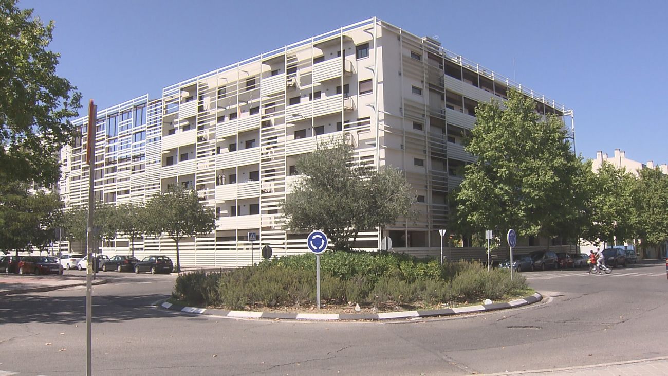 Confirman el procesamiento de los responsables de la venta de viviendas públicas en Madrid