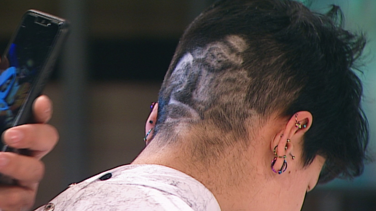 Córtate el pelo con la forma de un portal de belén