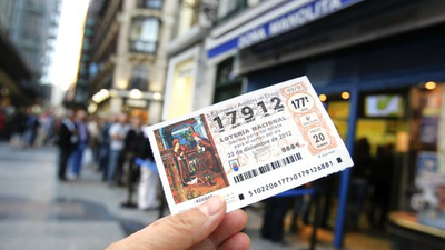 ¿Quiénes compran más Lotería de Navidad?