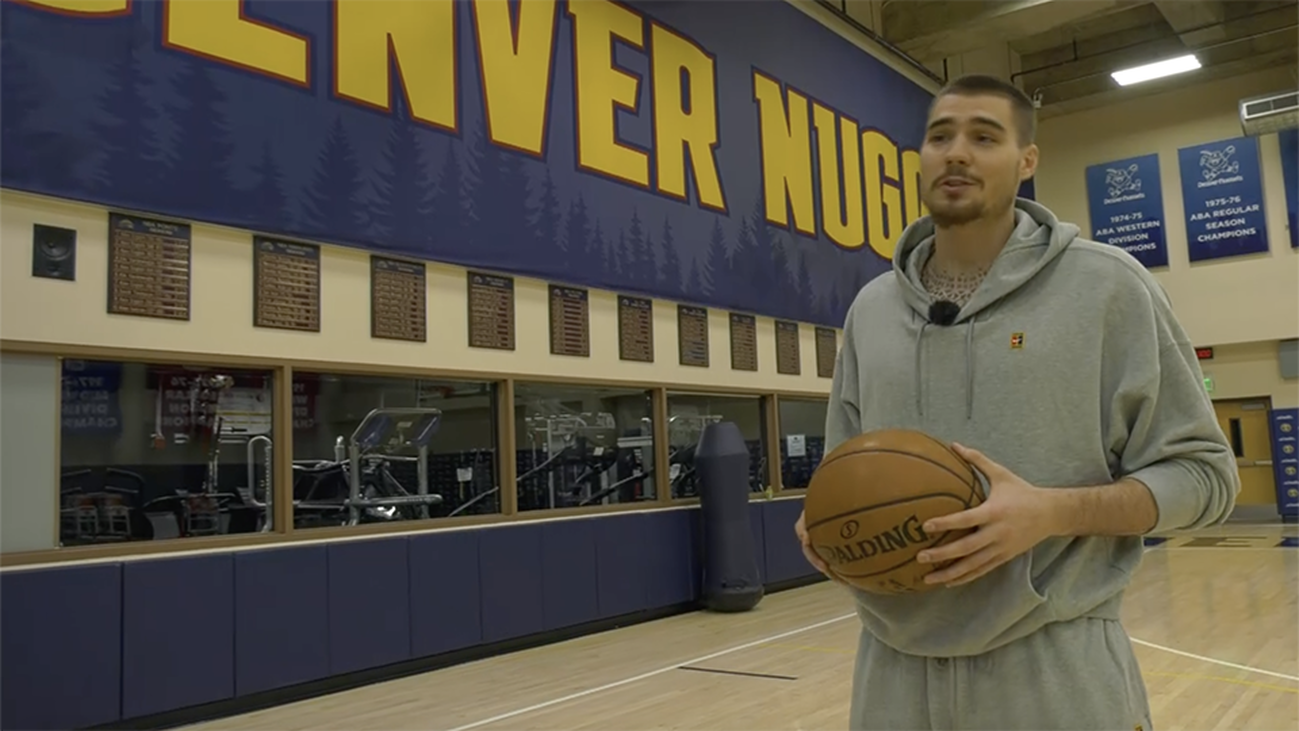 Juancho Hernangómez, un guía de lujo en la cancha de los Denver Nuggets