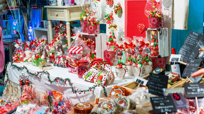 El Mercado Navideño solidario de Villanueva de la Cañada recauda más de 4.000 euros