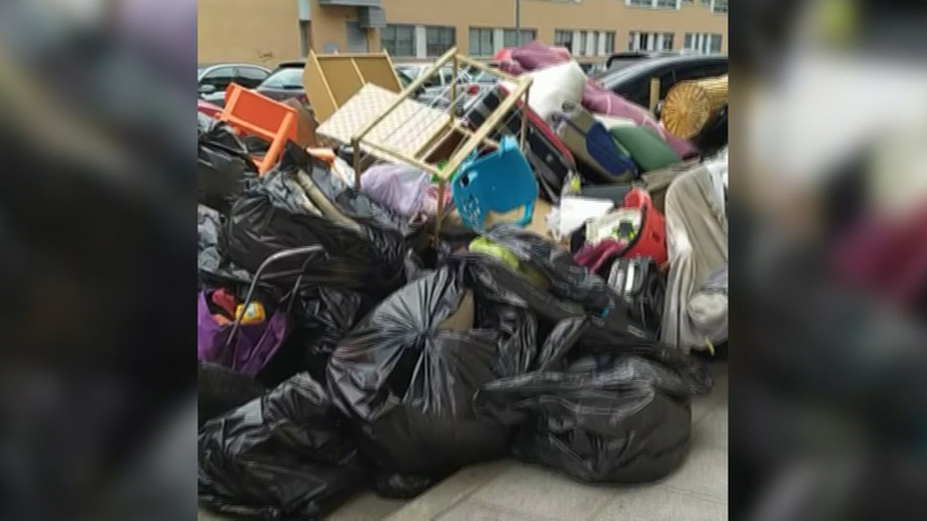 Hartos por un vecino con síndrome de Diógenes en San Fernando de Henares