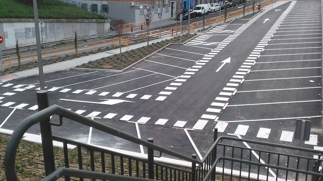 Entra en servicio el nuevo aparcamiento con 52 plazas en Villaverde Bajo