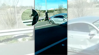 Un conductor provoca un accidente en la A-5 y sale con un botellín de cerveza en la mano