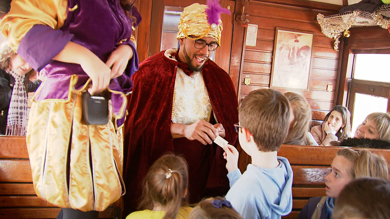 El Tren de la Navidad comienza a circular hasta el 5 de enero