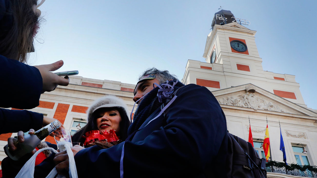 Último ensayo en la Puerta del Sol antes de las campandas