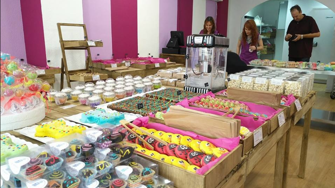 Llegan el turrón y el roscón de Reyes para perros