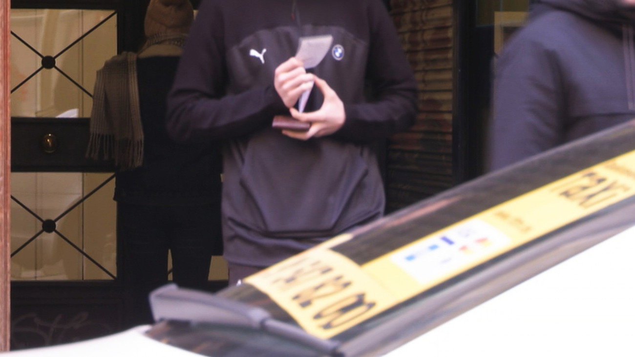 Comprobamos si los menores pueden comprar lotería