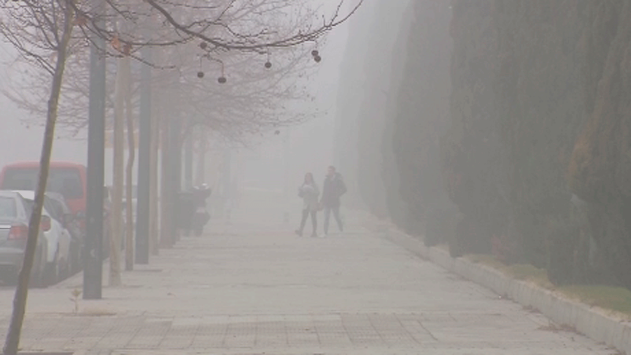 El frío y la niebla mantienen la ‘boina’ de la contaminación en Madrid por la falta de viento
