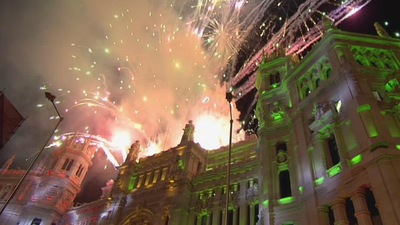 Un espectáculo pirotécnico pone el broche a la Cabalgata de Reyes de Madrid