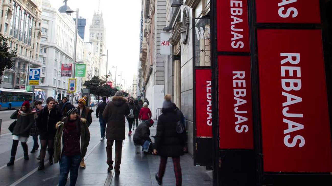 La firma de contratos por las rebajas de enero crecerá un 18,5% en Madrid respecto a 2024