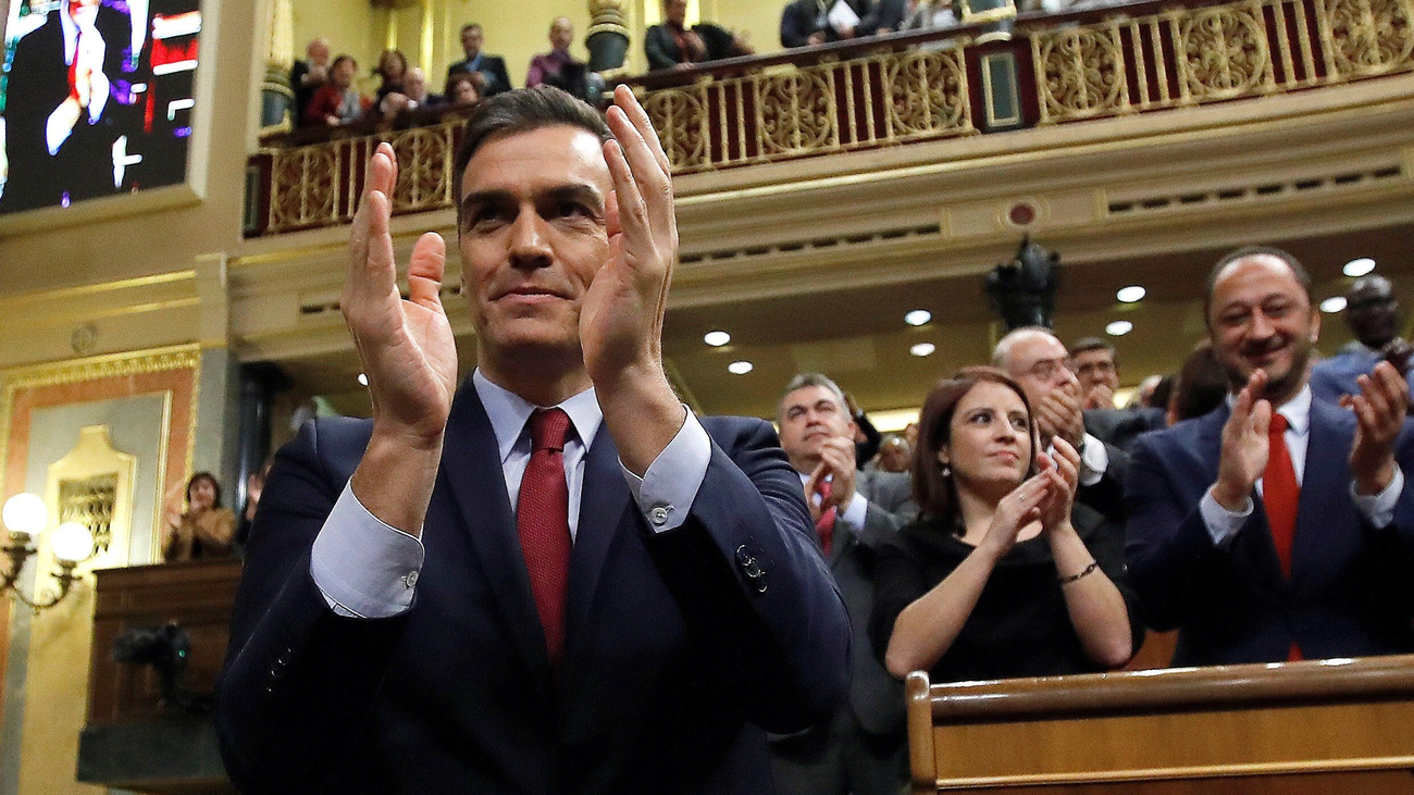 Pedro Sánchez es investido presidente del Gobierno con 167 síes y 165 noes