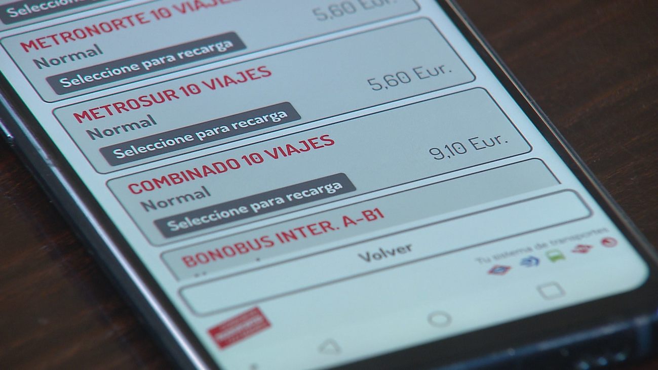 Recargar el abono transporte con el móvil será posible en Madrid a partir del verano