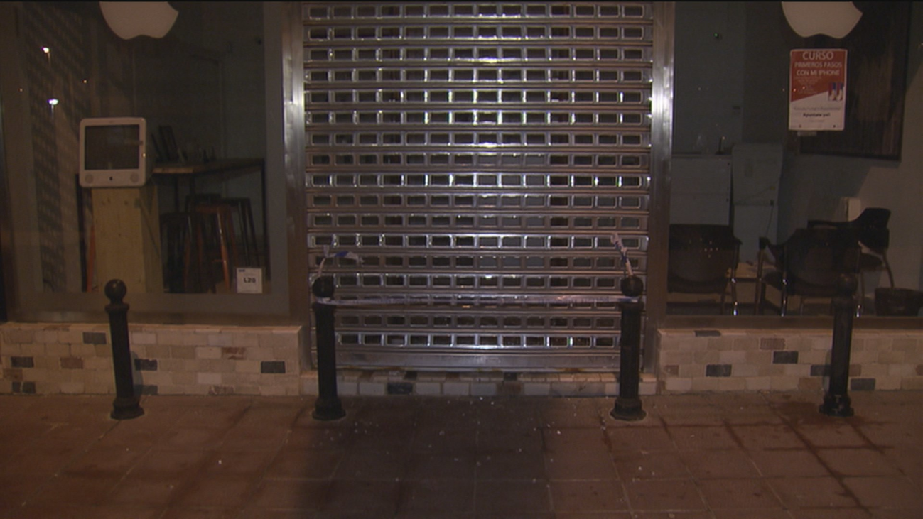 Roban en una tienda de reparación de móviles en Las Tablas