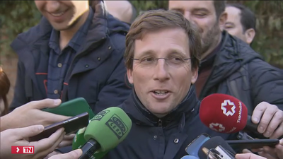 Almeida a Cifuentes: “Con el nuevo Gobierno tendremos ya un programa de 'Supervivientes'”