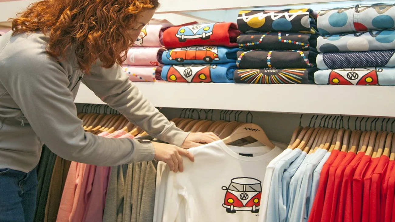 Se buscan dependientes para trabajar en el Corredor del Henares