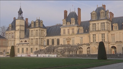 Detenido un 'alunicero' madrileño por intentar robar en el castillo de Fontainebleau (Francia)