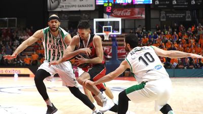 69-85. El Fuenlabrada profundizxa su crisis ante el Betis