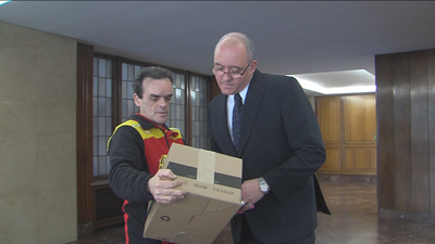 Los porteros, profesión en peligro de extinción