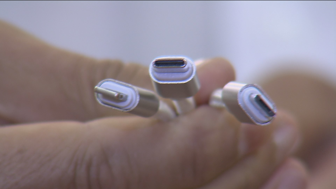 El Parlamento Europeo exige un cargador único para todos los móviles