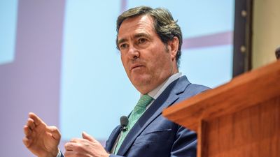 La CEOE alerta de que el déficit se disparará al 3,5%  con las propuestas del Gobierno