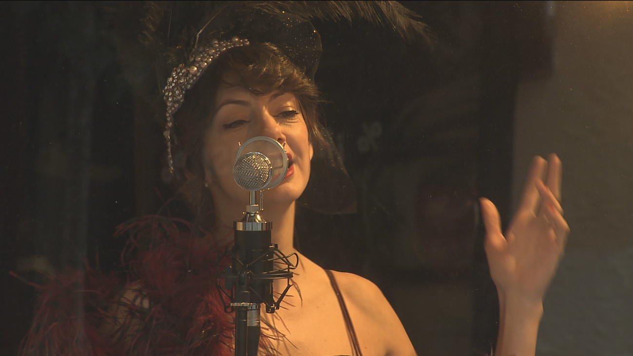 Teatro de escaparate, en la sala 'Velarde 5' de Malasaña