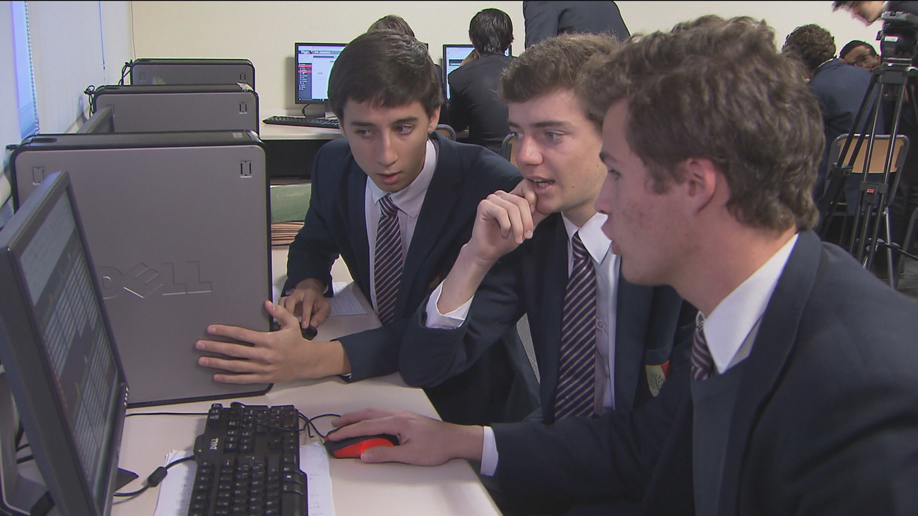 Más de mil estudiantes madrileños compiten por ser el mejor emprendedor