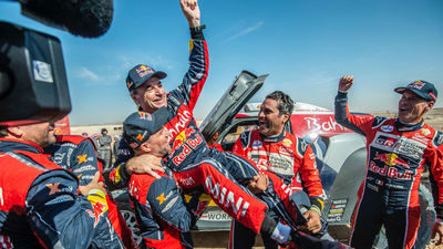 Carlos Sainz conquista su tercer Dakar