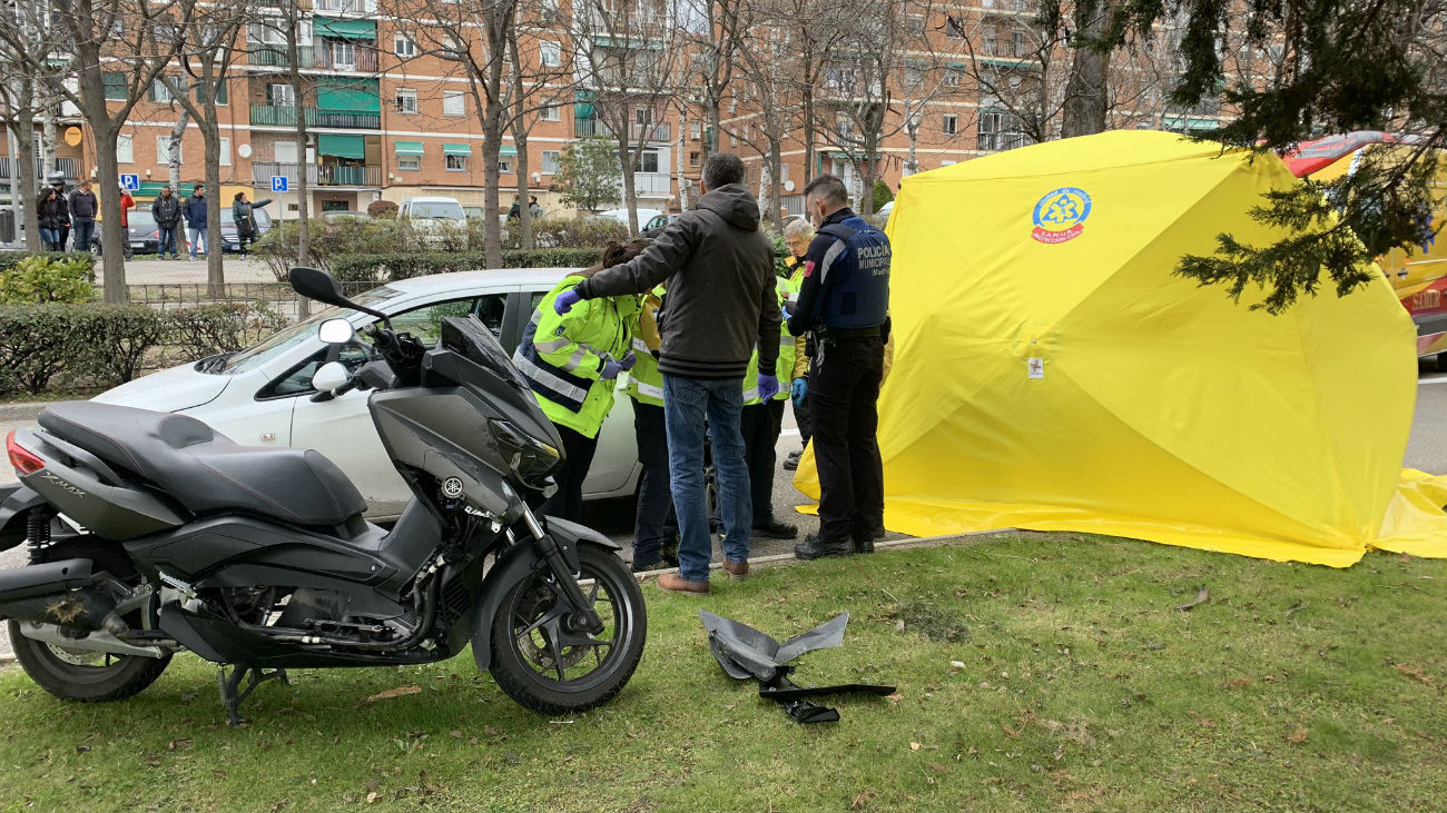 Accidente de moto en Carabanchel